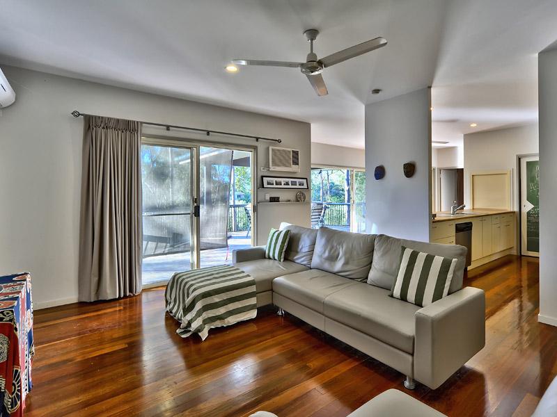 This property is not currently for sale or rent on https://brisbanerealestate.com.au