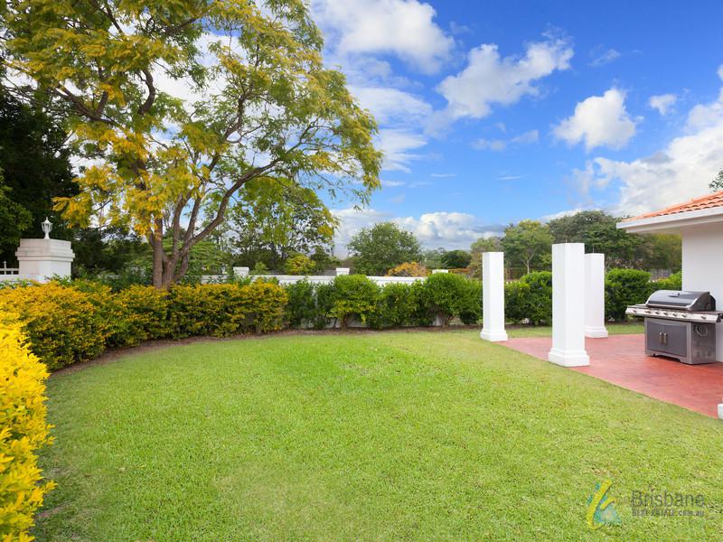 1/50 Boblynne Street