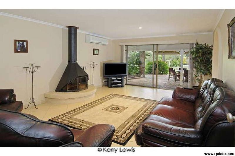 This property is not currently for sale or rent on https://brisbanerealestate.com.au