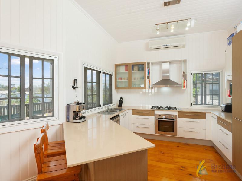 This property is not currently for sale or rent on https://brisbanerealestate.com.au