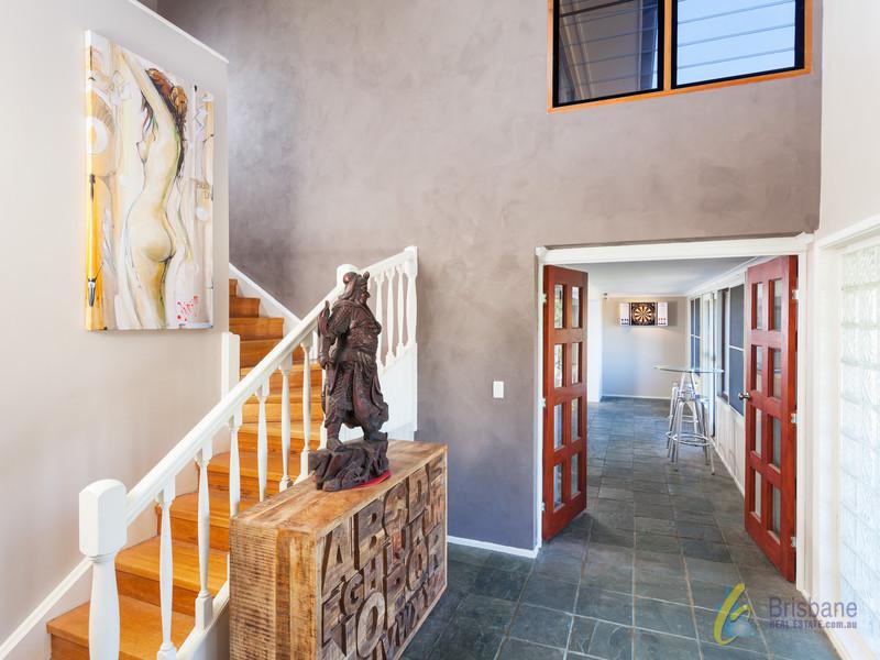 This property is not currently for sale or rent on https://brisbanerealestate.com.au