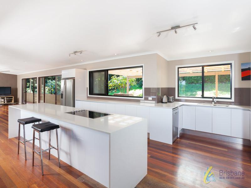 This property is not currently for sale or rent on https://brisbanerealestate.com.au