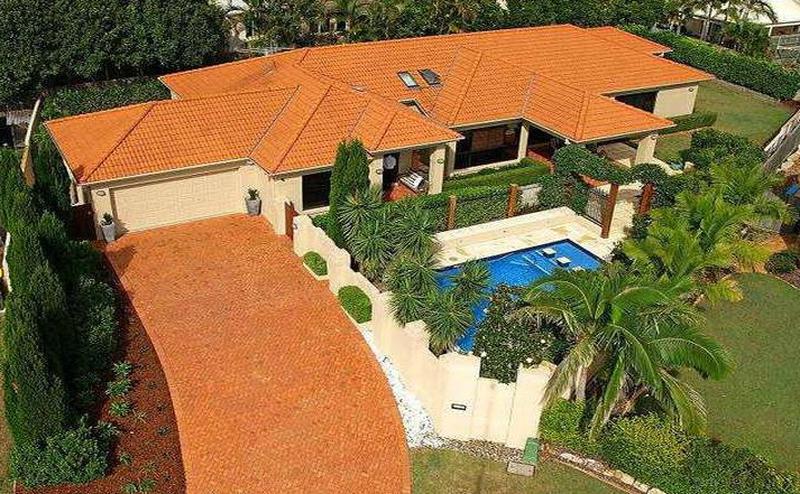 12 Cowal Close