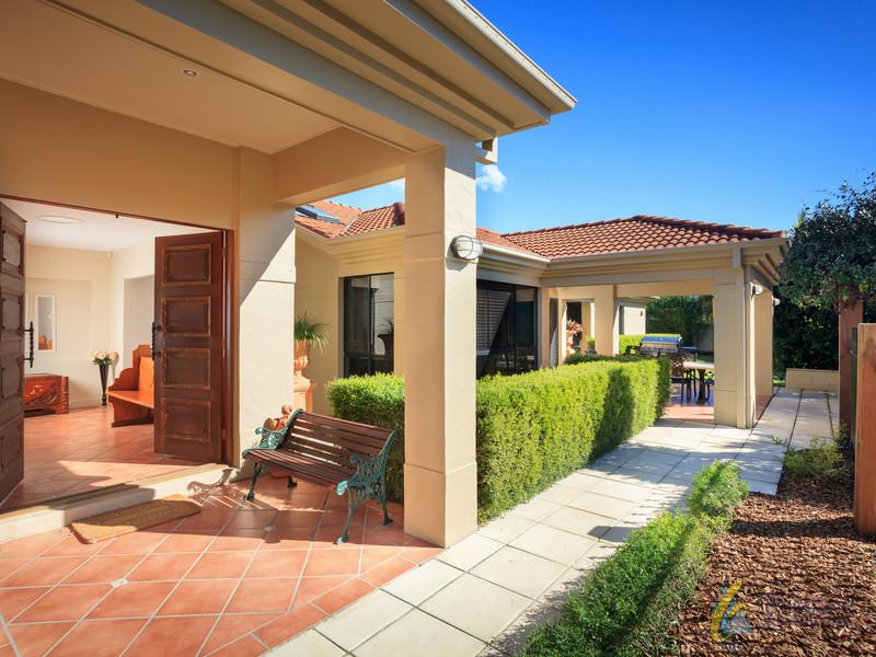 12 Cowal Close
