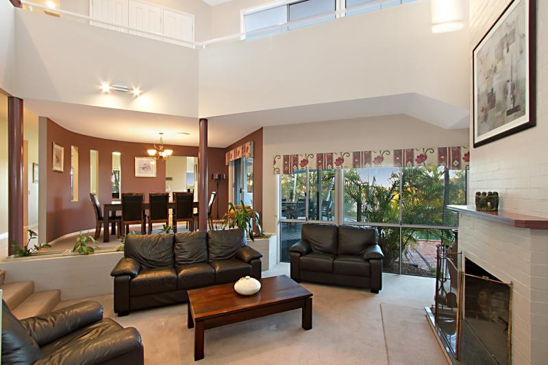 This property is not currently for sale or rent on https://brisbanerealestate.com.au