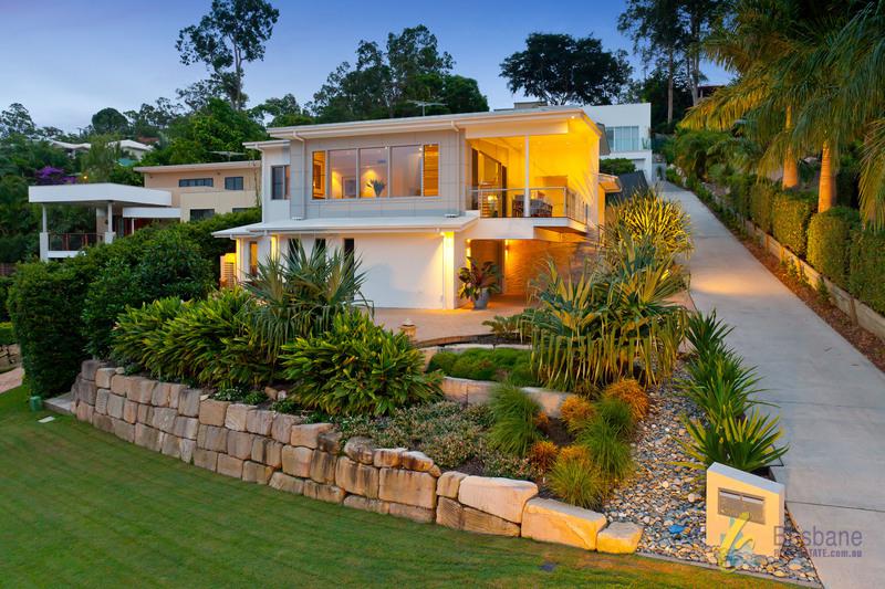 This property is not currently for sale or rent on https://brisbanerealestate.com.au