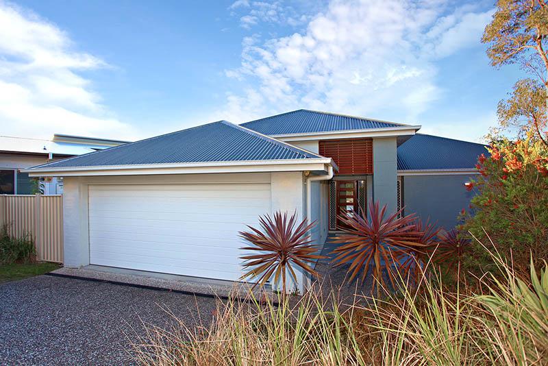 This property is not currently for sale or rent on https://brisbanerealestate.com.au