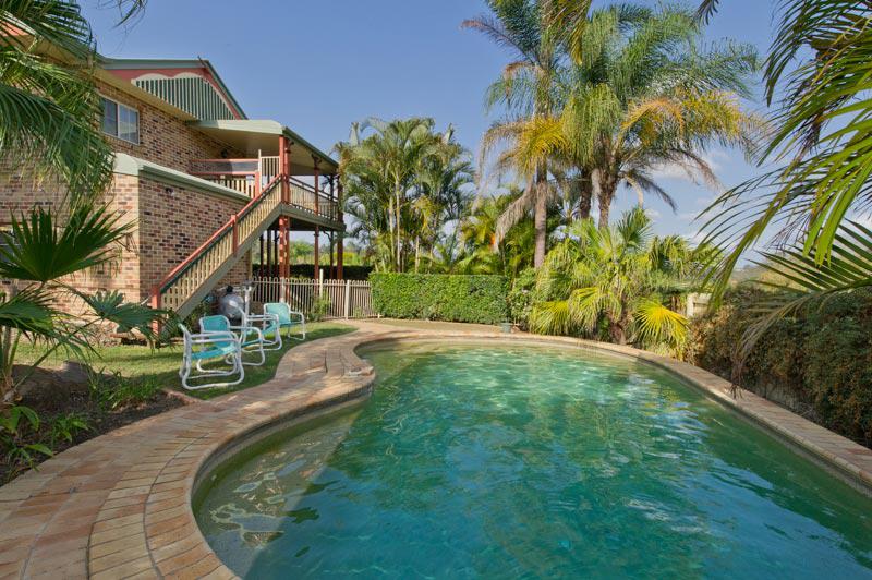 1 Tuckett Street,  Kenmore Hills