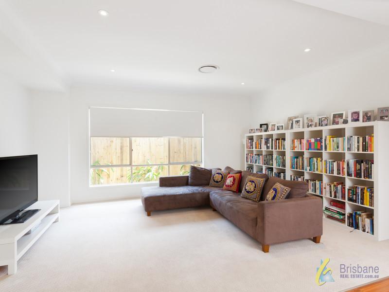 This property is not currently for sale or rent on https://brisbanerealestate.com.au