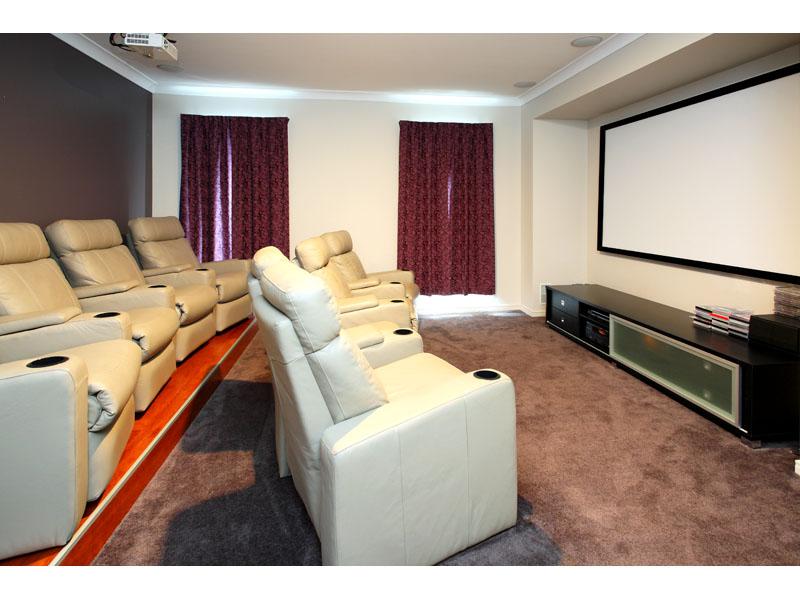 This property is not currently for sale or rent on https://brisbanerealestate.com.au