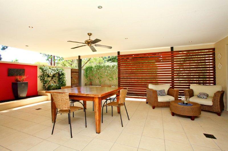 47 Matingara St