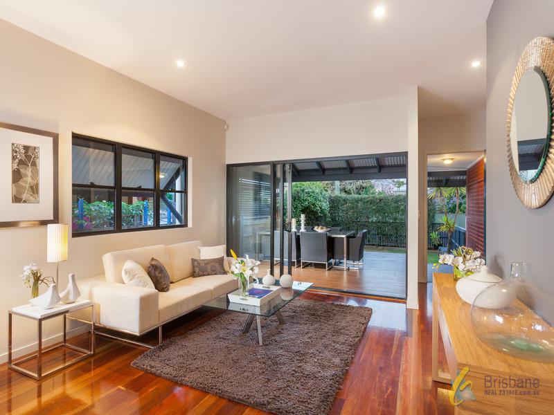 This property is not currently for sale or rent on https://brisbanerealestate.com.au