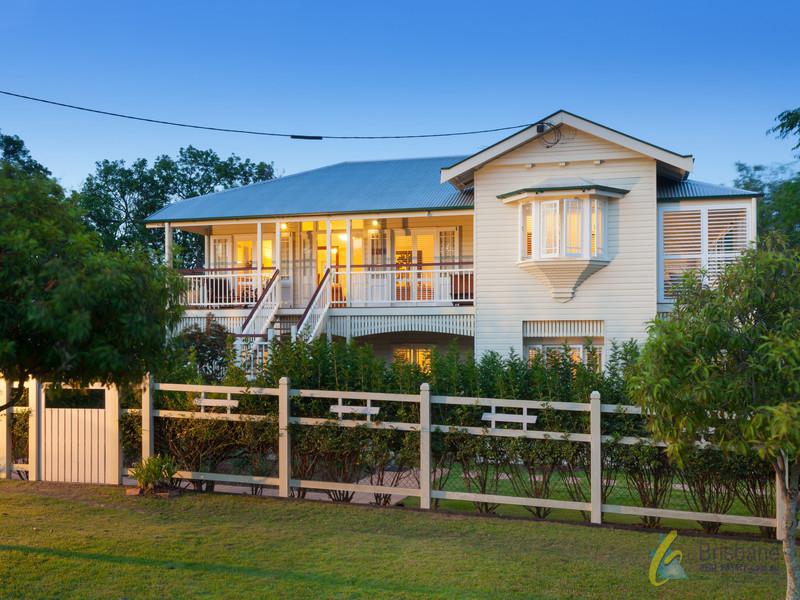 11 Kew Rd