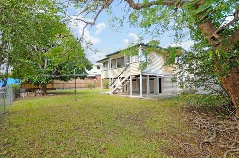 186 Verney Rd East