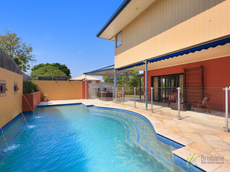 This property is not currently for sale or rent on https://brisbanerealestate.com.au
