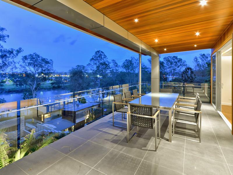 This property is not currently for sale or rent on https://brisbanerealestate.com.au