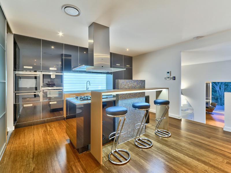 This property is not currently for sale or rent on https://brisbanerealestate.com.au
