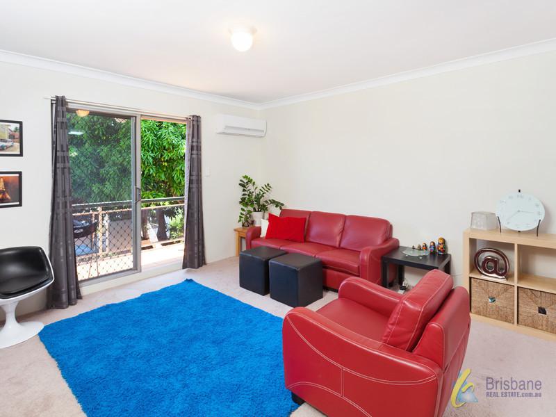 4/14 Balmain Street