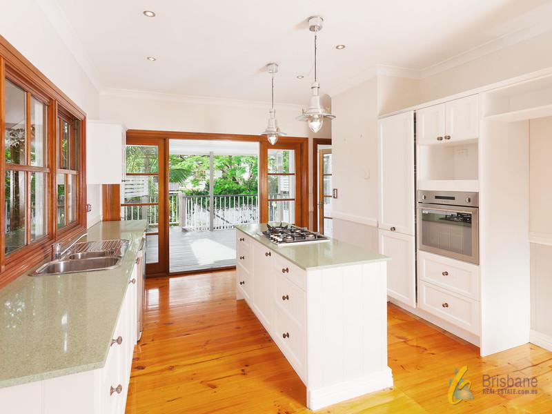 38 Chelmer St East