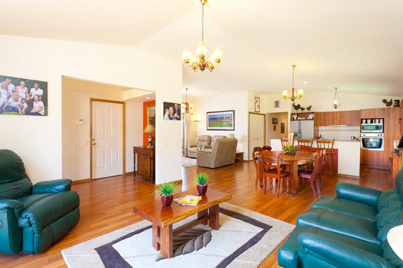 209 Gibson Crescent