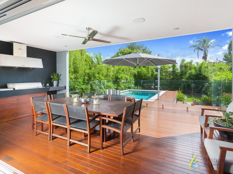 This property is not currently for sale or rent on https://brisbanerealestate.com.au