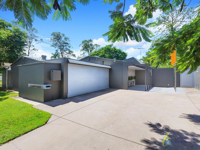 2 Lochiel St,  Kenmore