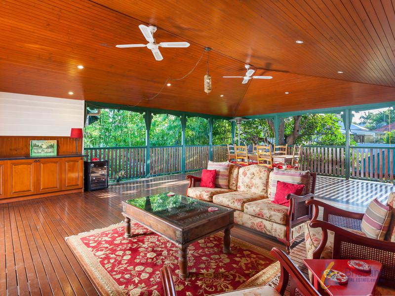 This property is not currently for sale or rent on https://brisbanerealestate.com.au