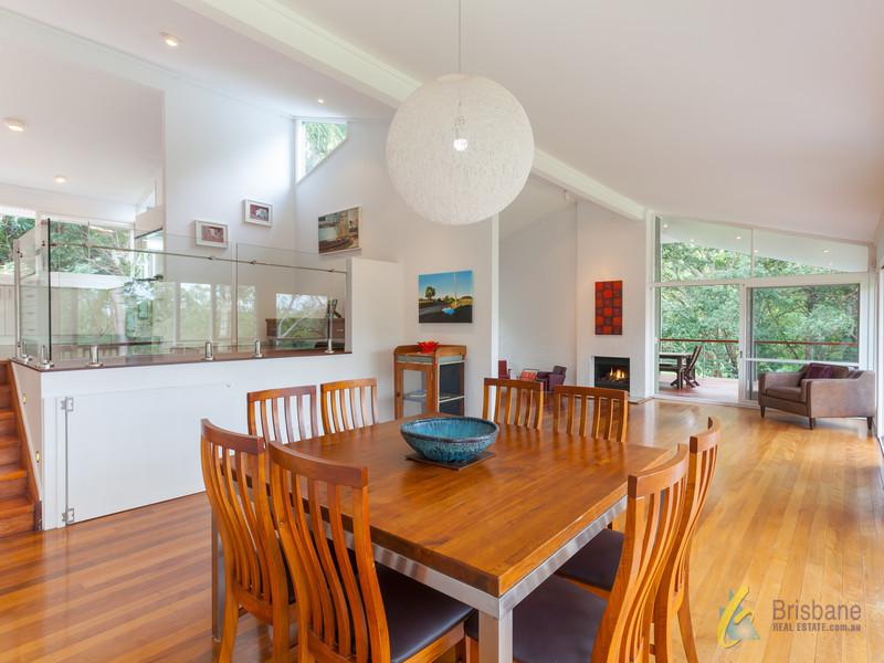 44 Greentrees Avenue