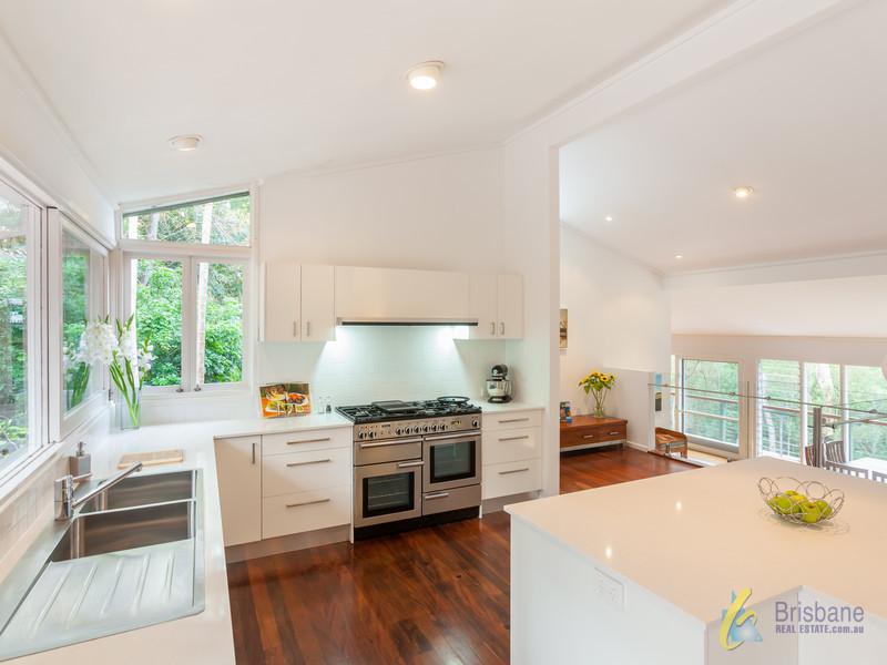 44 Greentrees Avenue