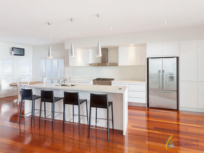 21 Lynell Street