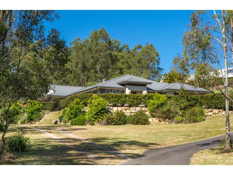 39 Highfield Place,  Mount Crosby