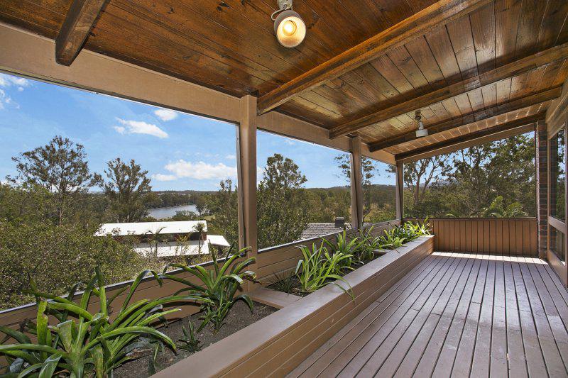 10 Coolaroo Crescent
