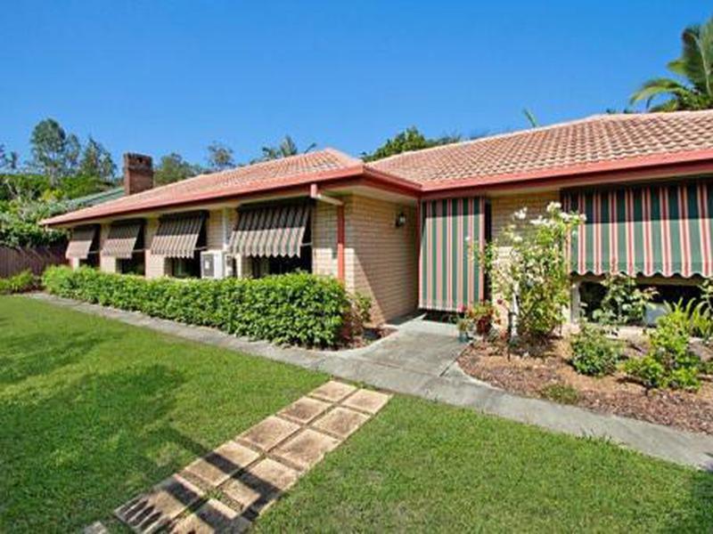 8 Valleybrook Street,  Kenmore Hills