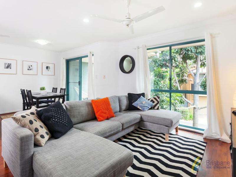 61/316 Long St East,  Graceville