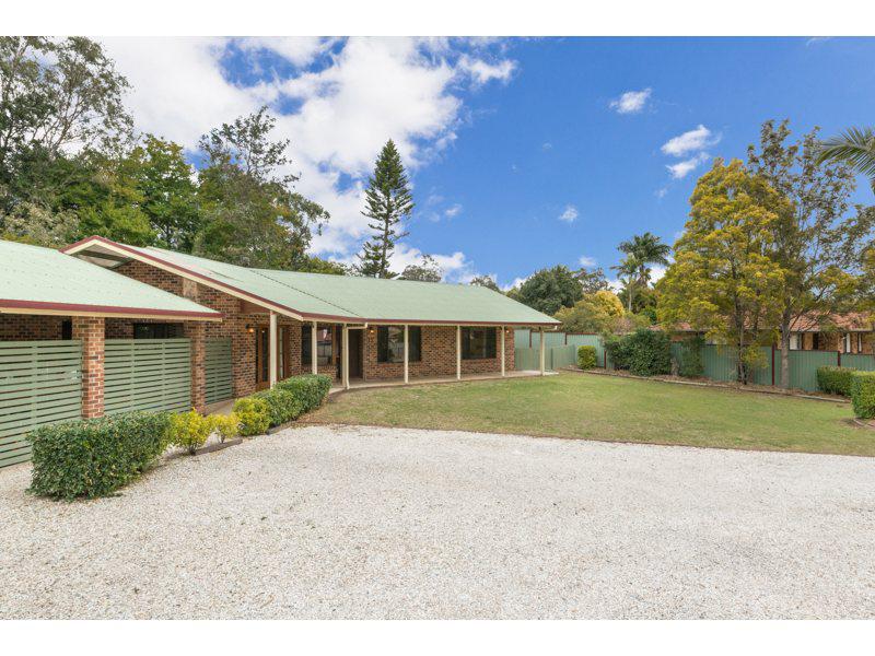 5 Whela Close,  Karana Downs