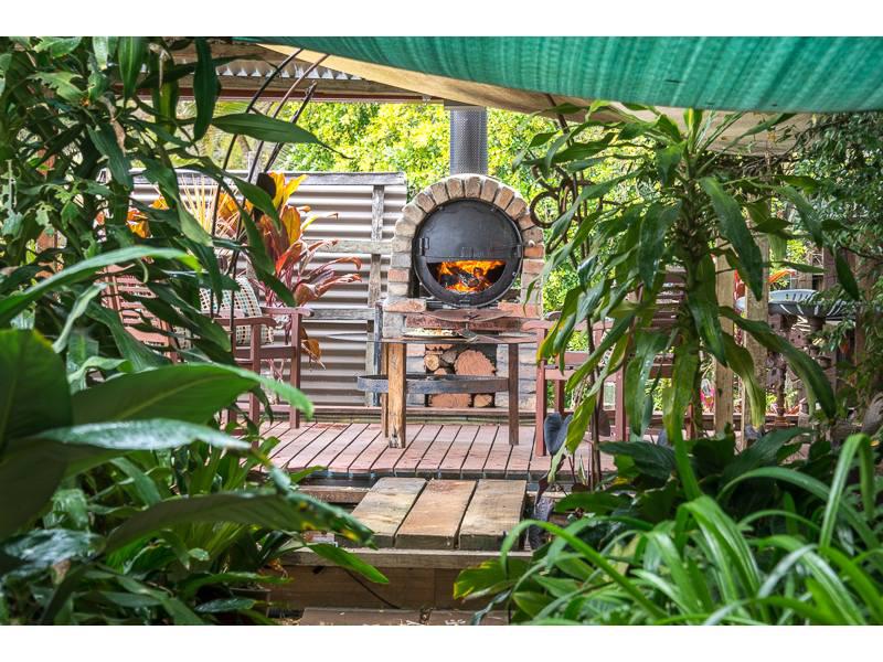 360 Mt Crosby Rd