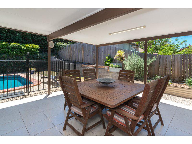 40 Creekside Street,  Kenmore Hills