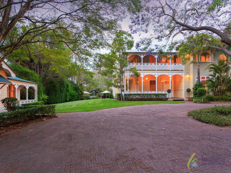21 Jacaranda Avenue