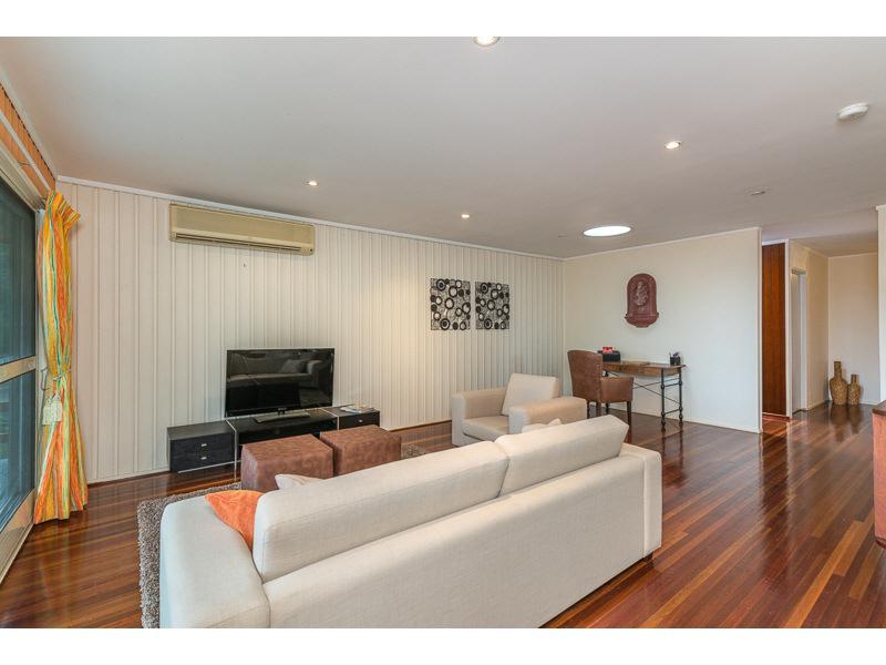 17 Piari St,  Kenmore