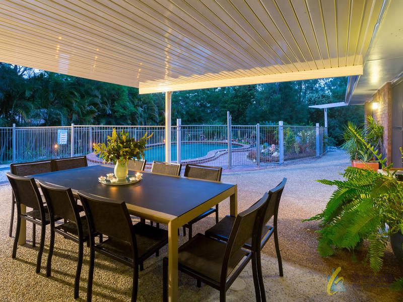 14 Carinya Crescent