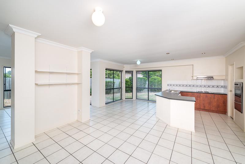 7a Pioneer Crescent