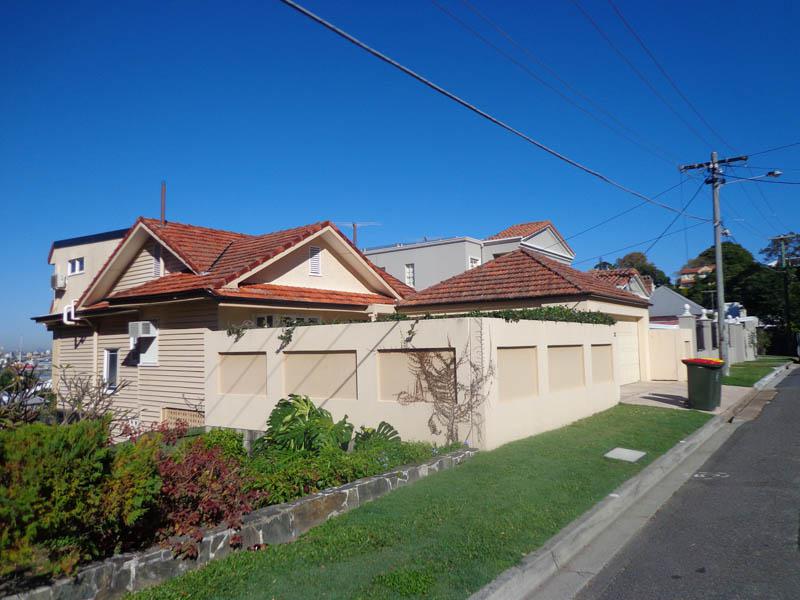 This property is not currently for sale or rent on https://brisbanerealestate.com.au