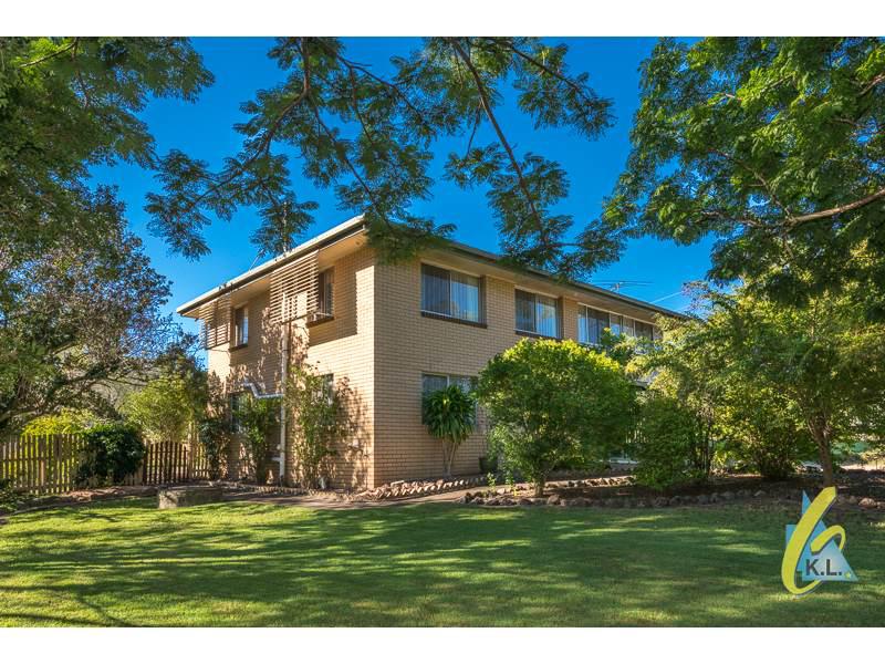 33 Arthur Summervilles Rd