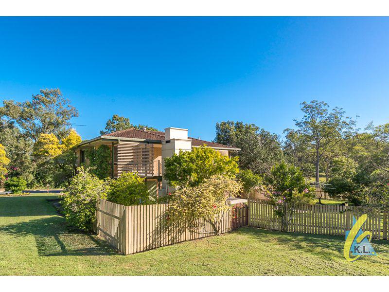 33 Arthur Summervilles Rd,  Karalee