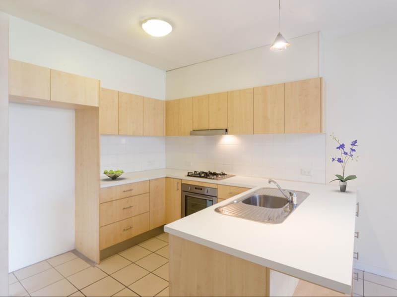 5/2 Campbell Street