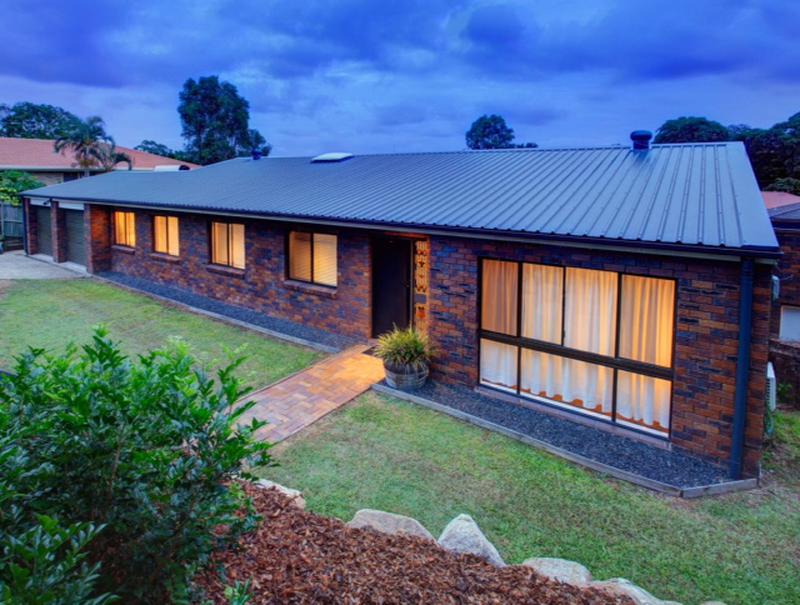 39 Rowena Street