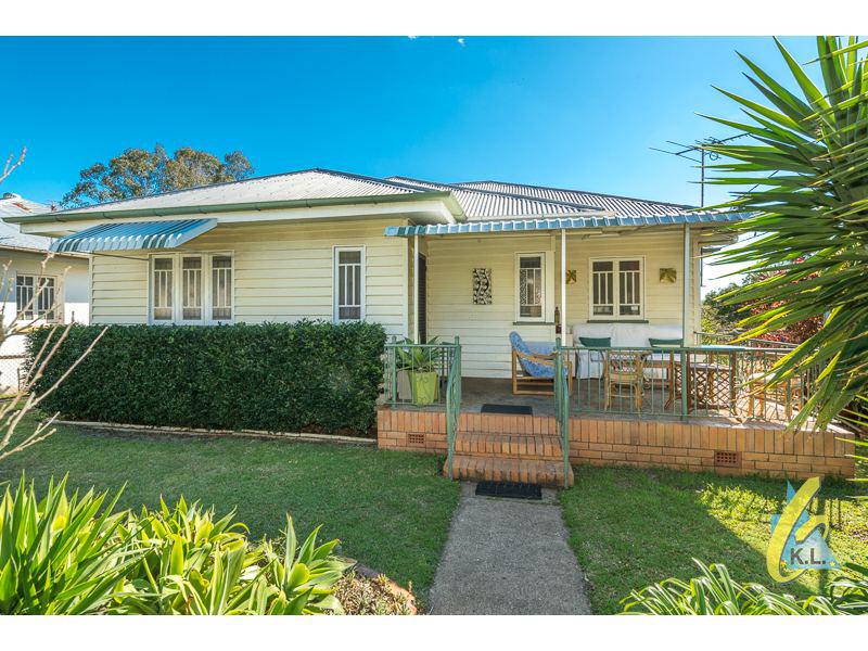 10 Barrett St,  East Ipswich