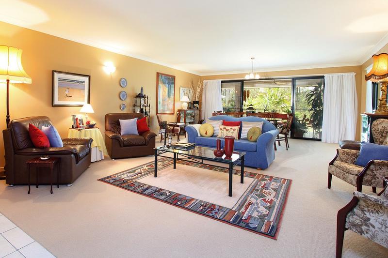 12 Yarula Close