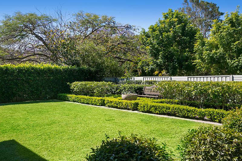 6 Donatello Street,  Fig Tree Pocket