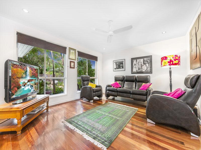 94 Canowie Road